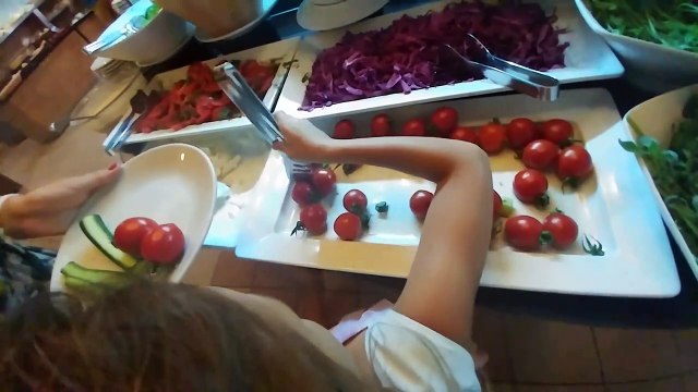 Champion Hotel Akşam Yemeği ve Mini Disco ve Danslar, eğlenceli çocuk videosu