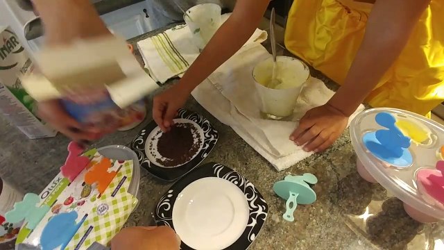 DONDURMA YAPTIK, YAZ GELDİ, En pratik yöntemle dondurma yaptık, eğlenceli çocuk videosu