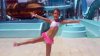 Скачать видео: Antalya Kemer Dolusupark Aqualand Elifin Aquapark keyfi 2,Eğlenceli çocuk videosu (2/3)