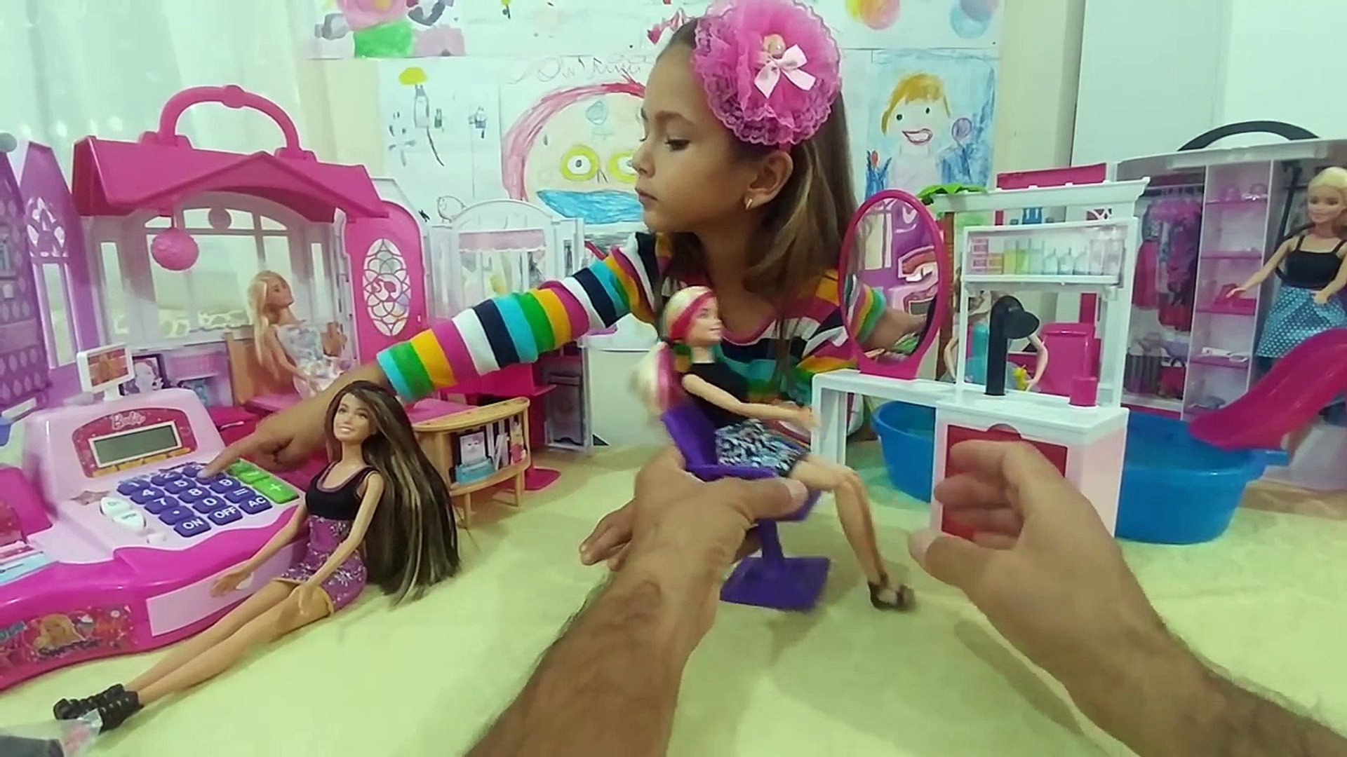 Elifin Barbie oyuncak setleri , eğlenceli çocuk videosu - Dailymotion Video