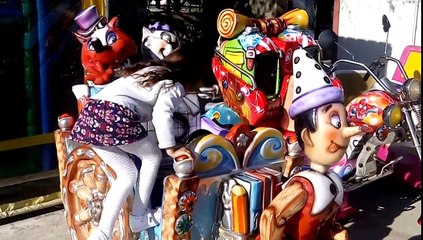 ANTALYA ATATÜRK PARKI LUNAPARK ÇARPIŞAN ARABA DÖNME DOLAP CAROUSEL GONDOL