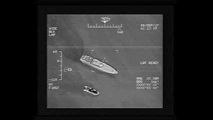 شاهد: اعتراض مركب للمهاجرين قبالة تركيا