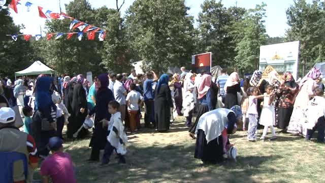 Arnavutköy Belediyesi 476 Çocuğa Toplu Sünnet Şöleni Düzenledi