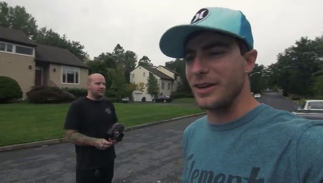 485HP R32 GTR Review - TommyFyeah's Insane R32 Skyline GT-R That Dude In Blue