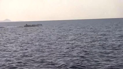 Ege Denizi'nde Yasa Dışı Geçişler - Yunanistan'a Geçmeye Çalışan 40 Suriyeli Yakalandı