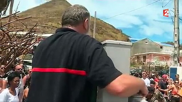 Les larmes et les cris des habitants de Saint Martin en apprenant que l'ouragan José était en train d'arriver sur eux