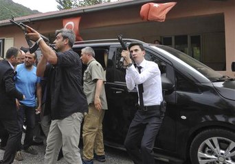 Kılıçdaroğlu'nun Konvoyuna Saldıran Terörist Öldürüldü