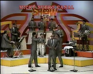 Raphy Leavit y la Selecta - La Cuna Blanca,canta Sammy Marrero - MICKY SUERO CANAL