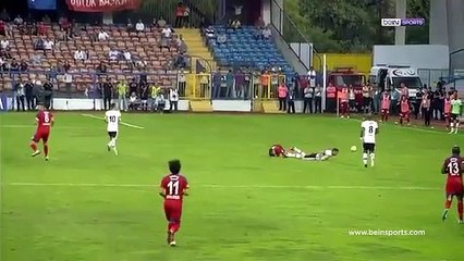 Le penalty totalement incompréhensible accordé au Besiktas !