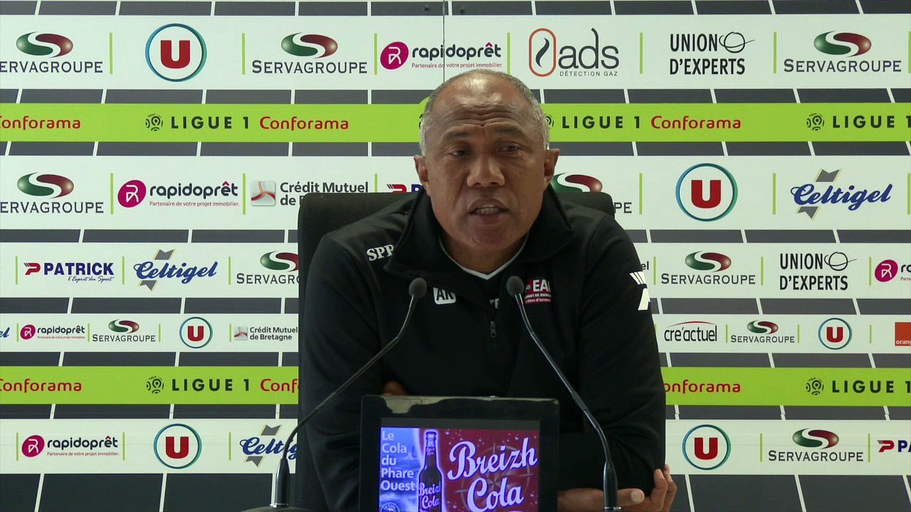 Le point presse d'Antoine Kombouaré avant Lyon-EAG