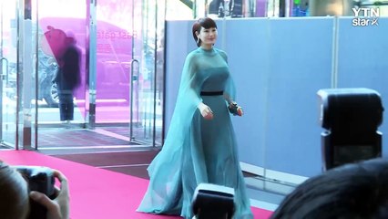 [★영상] 여신들의 아름다운 드레스 자태…김혜수·김고은·김유정 등 / YTN