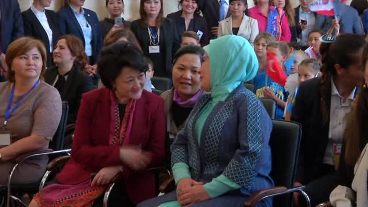 Emine Erdoğan, Astana Çocuk Evi ve Yetimhanesini Ziyaret Etti