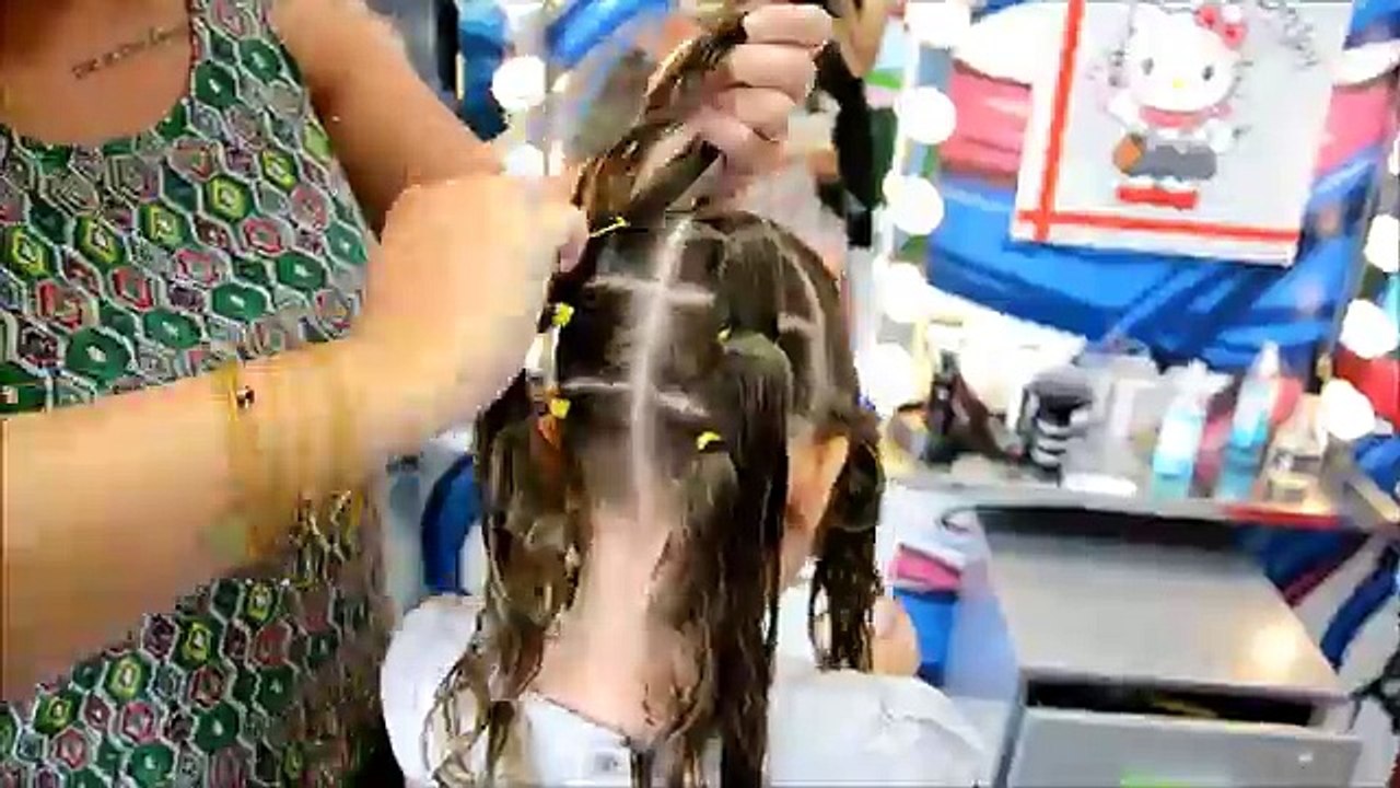 COIFFURE SIMPLE, FACILE, RAPIDE, EXPRESS (Quand on est en retard) Tuto n°16 [HD]