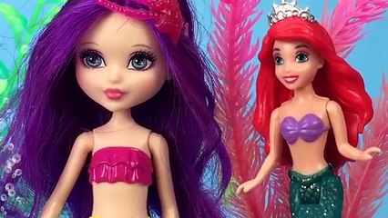 Confronte poupées sa kidnappé sirène de de partie sœur avec Juillet ariel ariel barbie