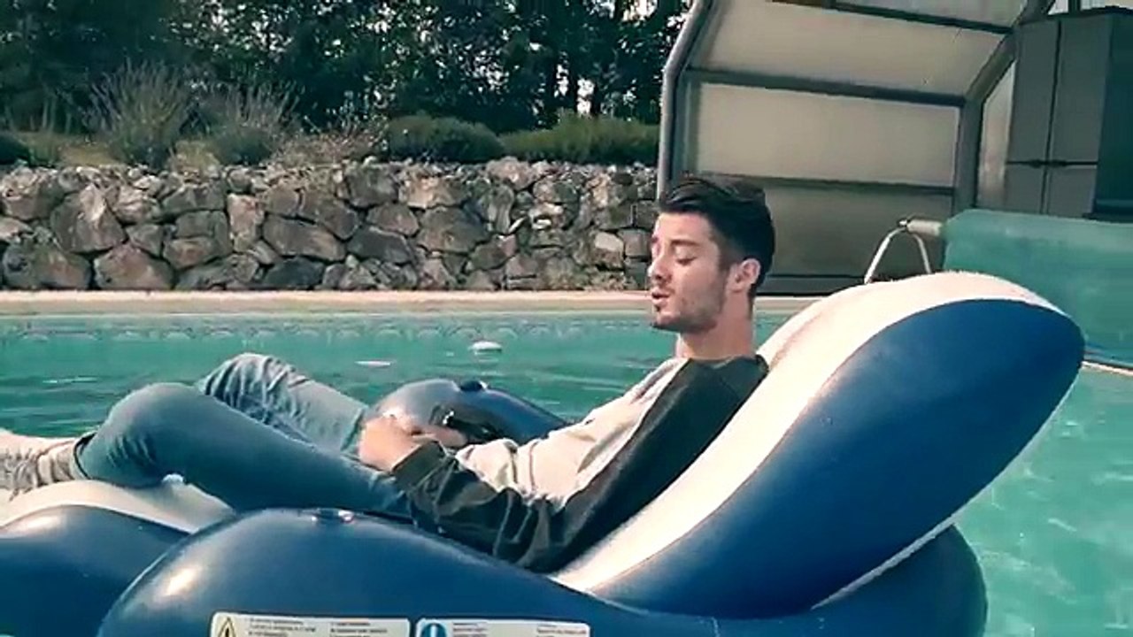 FRIENDS (LYRICS & VIDEO) - JUSTIN BIEBER (apimusic french cover)