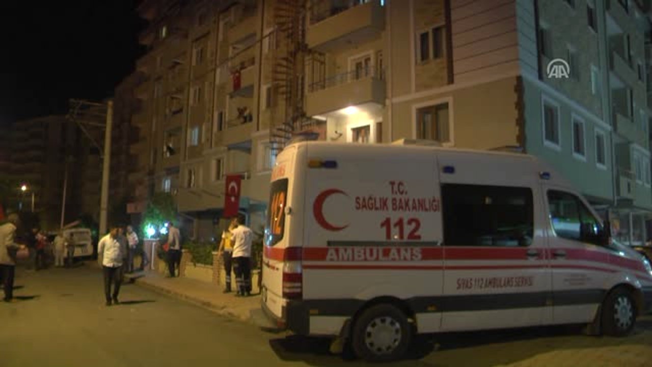 Van'da Zırhlı Polis Aracının Devrilmesi - Şehit Polis Adnan Saka'nın Baba Evi