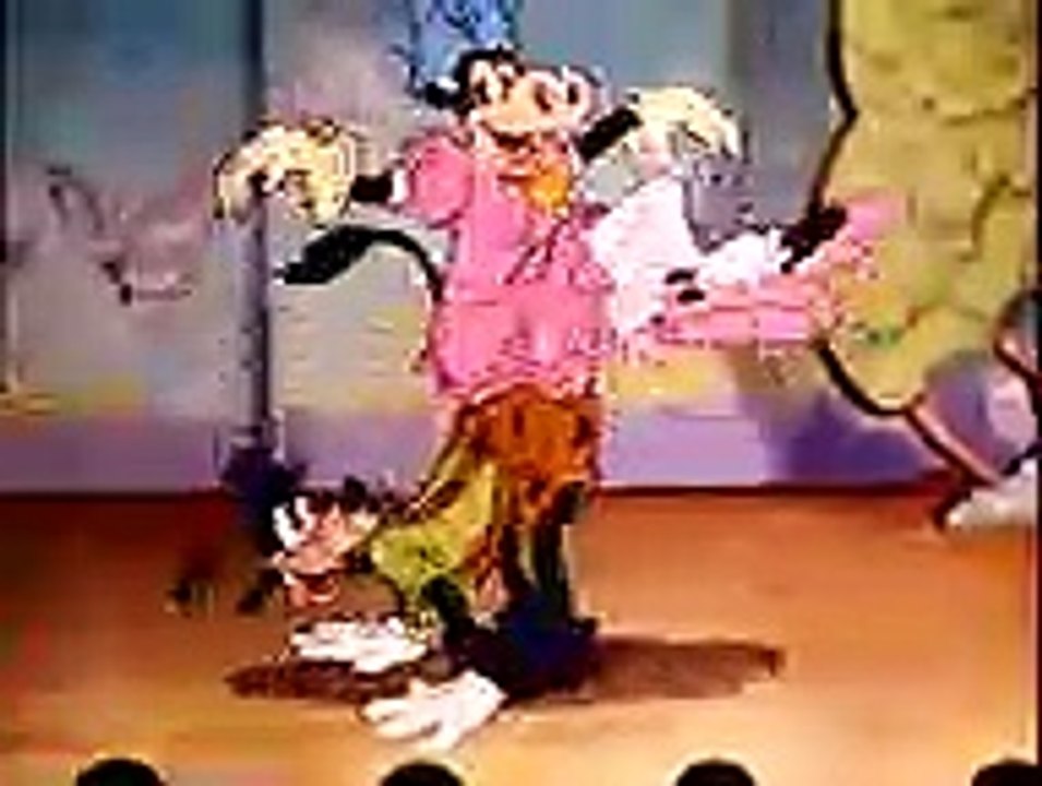 Mickey Mouse 1941 Orphans Benefit ,cartoons animated anime Tv series 2018 movies action comedy Fullhd season