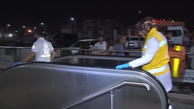 Yenikapı Metro İstasyonu'nda Madde Bağımlısı Dehşet Saçtı: 2 Yaralı