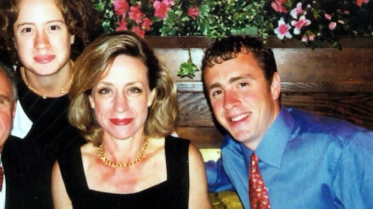 `Man in Red Bandana` 9/11 Documentary Helps Parents Heal