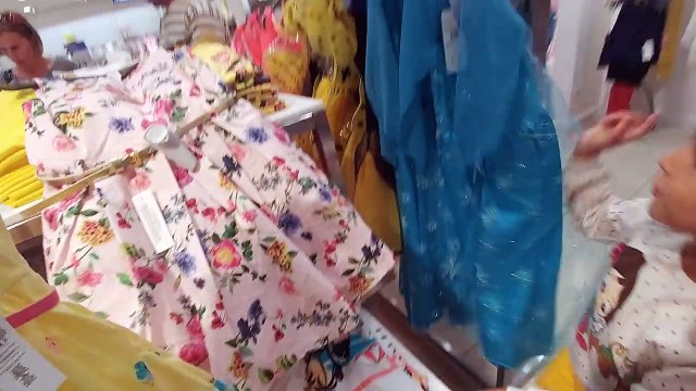 MAĞAZADA ELBİSE CHALLANGE YAPTIK Yine zor seçtik, eğlenceli çocuk videosu,Alışveriş