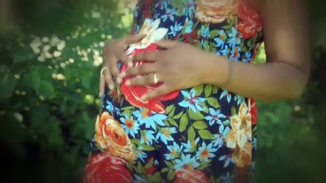 My Extraordinary Pregnancy - 8 months pregnant and addicted to eating ROCKS!