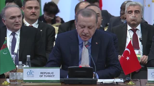 Cumhurbaşkanı Erdoğan: İslam Ülkelerinin Şu Günde Ayrışmaya Değil, Birleşmeye İhtiyacı Var