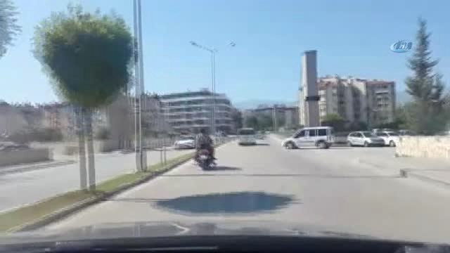 Baba Kask Taktı, Eşi ve Oğlunun Canını Hiçe Saydı