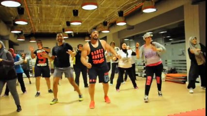 رقص زومبا مصري علي اغنية حماقي