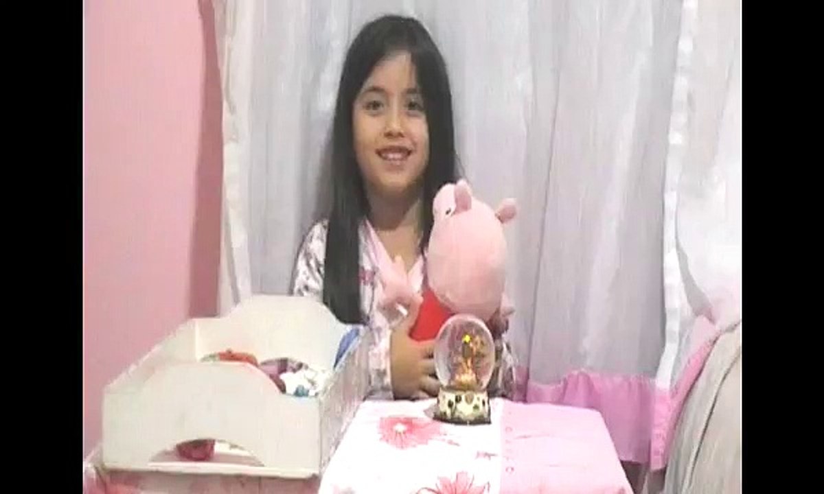 Et et famille porc pâte à modeler george Peppa pâte à modeler du sein de fabrication de gâteau danniversaire