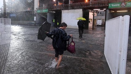 Έξι νεκροί λόγω της κακοκαιρίας