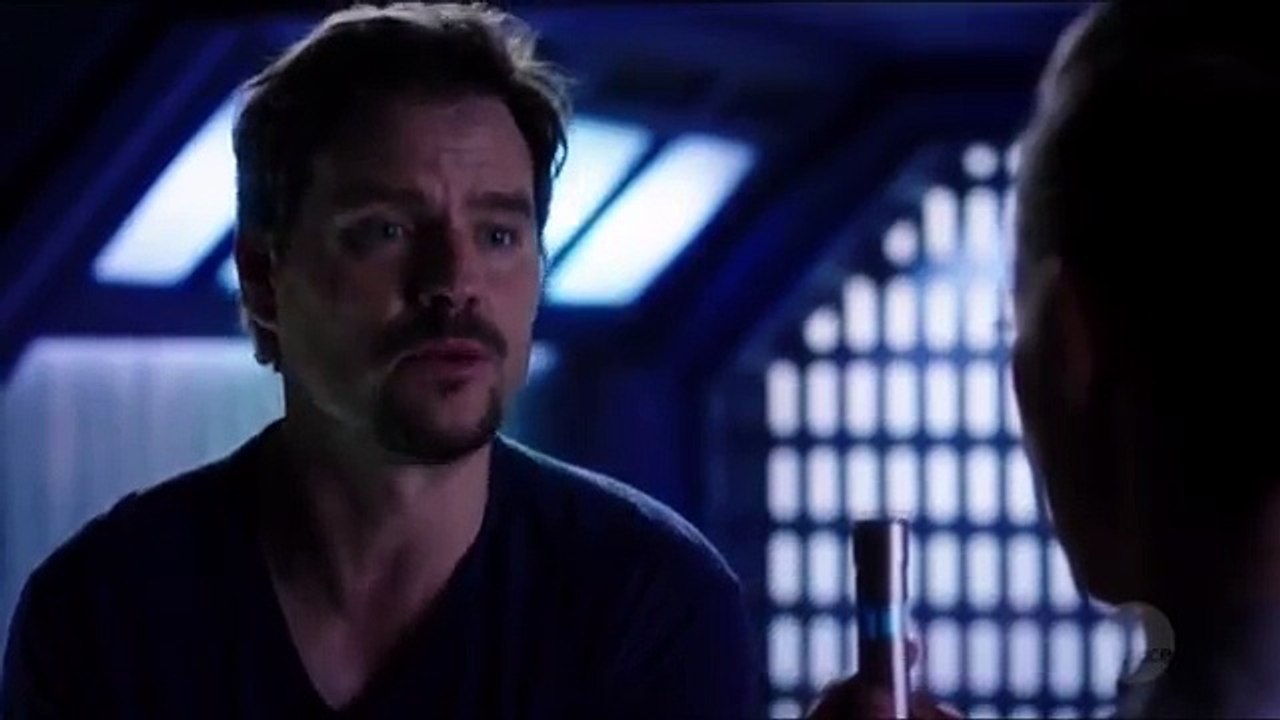 304 Dark Matter [Zoie Palmer] | The Android