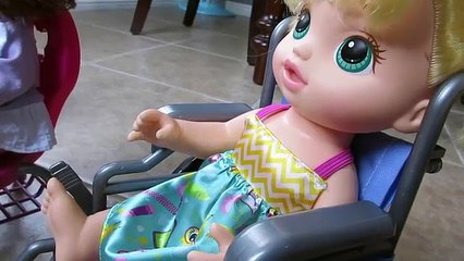 BABY ALIVE School Series Audrey Bullies Erin At Lunch!