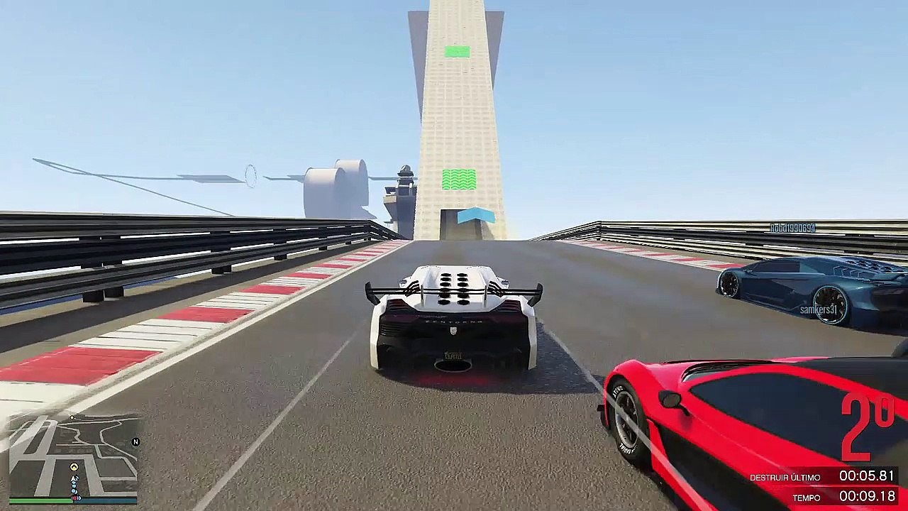 GTA V Corrida Decolagem e Explosão