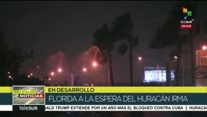 Inminente llegada de huracán Irma mantiene en alerta a Florida