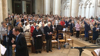 Sœur Catherine Bazin prononce ses vœux définitifs