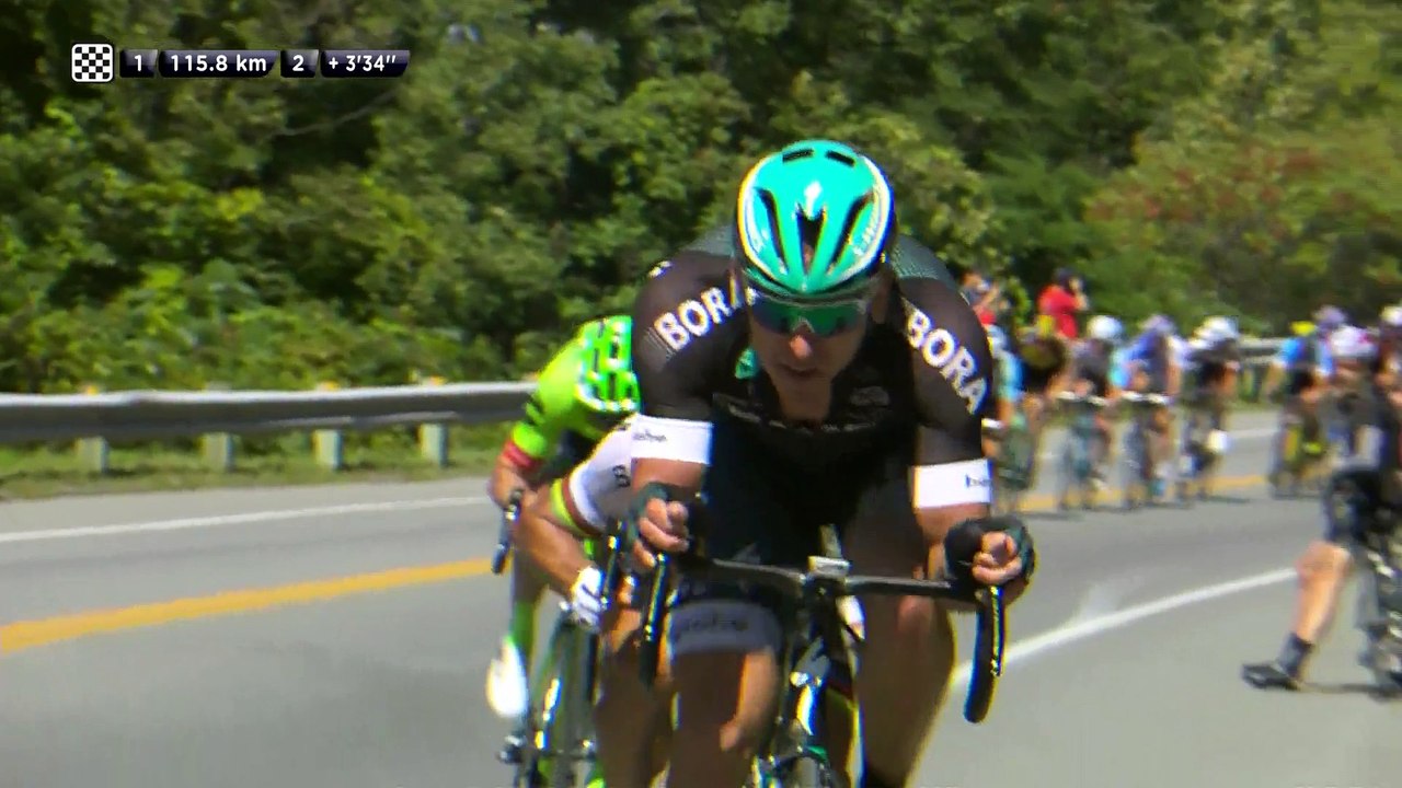 GPCQM 2017 - MTL - Peter Sagan passe un message au peloton.