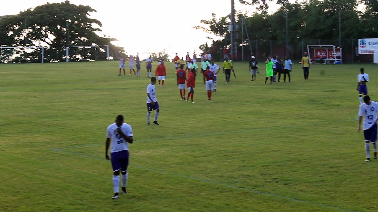 ESSOR - RC RIVIERE PILOTE= 1-0 (Fin de match)