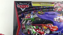 Disney Cars Micro Drifters Super Speedway Motorisé Flash McQueen Jouet Toy Review Juguetes