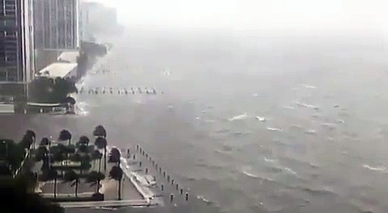 El mar entra a miami parte aerea