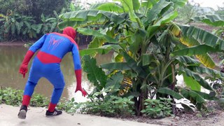 Joker & Spiderman W spiderman in real life - Fun Superhero Movie