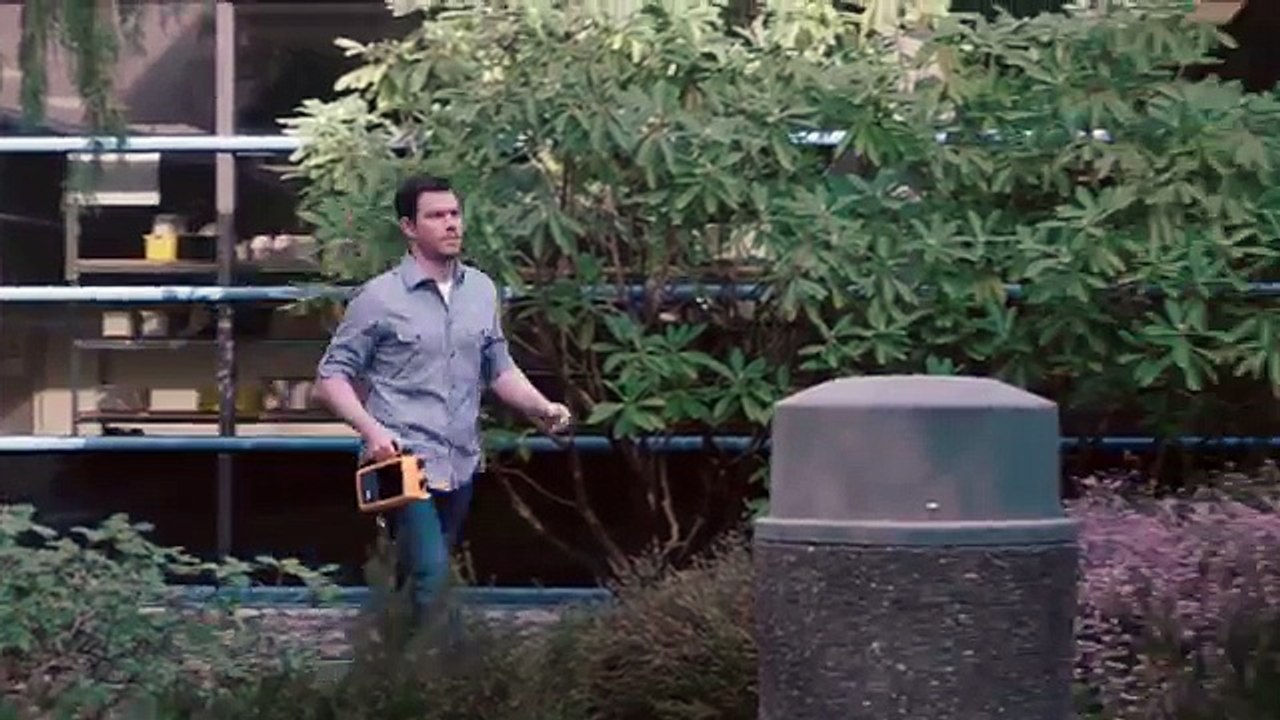 OptiFiber® Pro OTDR Fiber Optic Tester with SmartLoop™ Bi-Directional Averaging