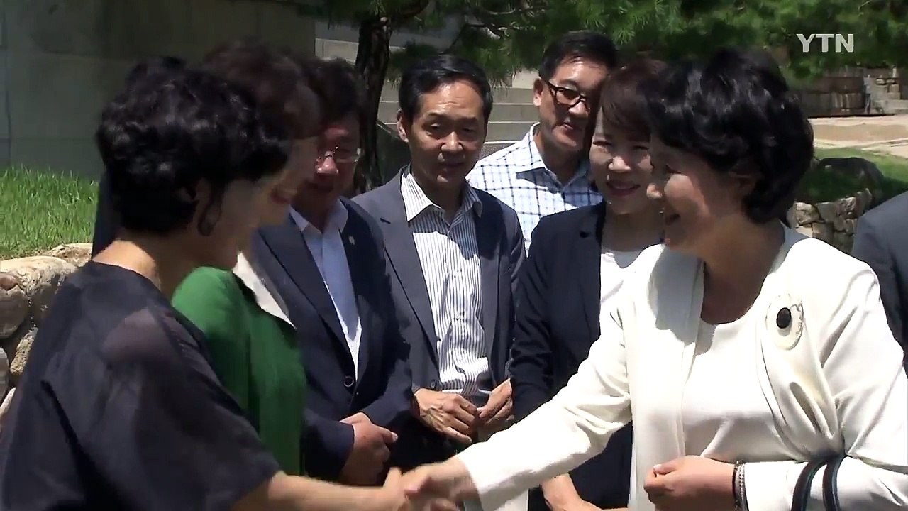 김정숙 여사, 봉은사 전통문화체험관 준공식 참석 / YTN