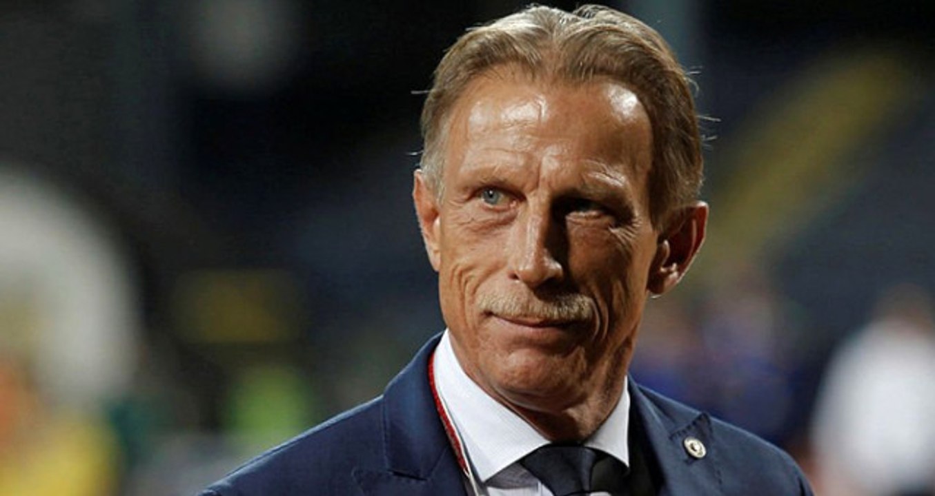 Romanya Futbol Federasyonu, Christoph Daum'u Kovdu