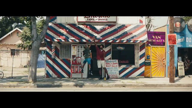 NBA 2K18 - Publicité cinq étoiles pour le mode Quartier