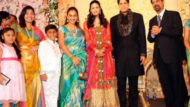 Actress Preetha Vijayakumar Family Photos - Preetha Hari Children Unseen Images