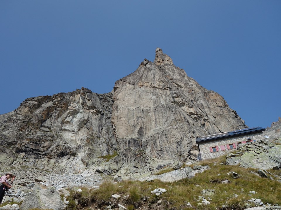 Refuge du Soreiller, Aiguille Dibona