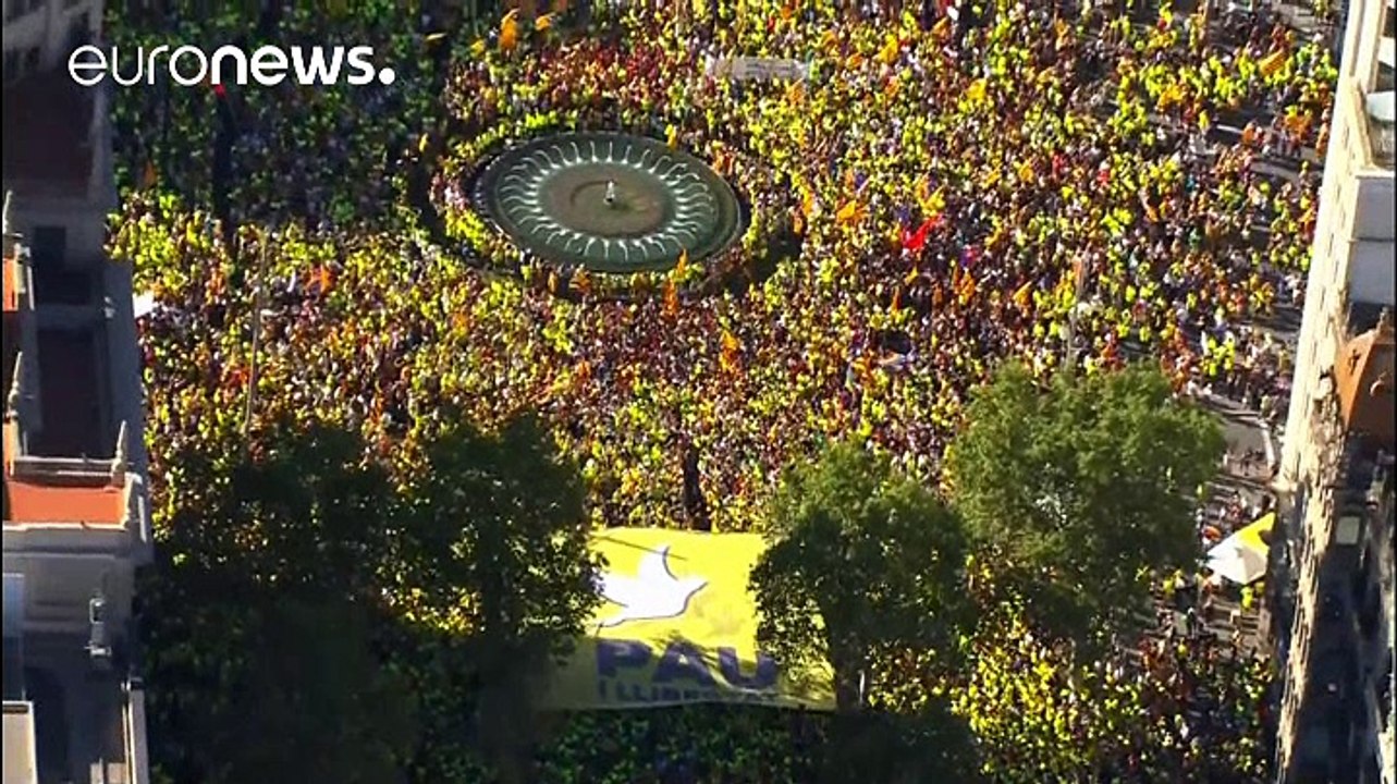 Katalonien: Massendemo für Abspaltung von Madrid