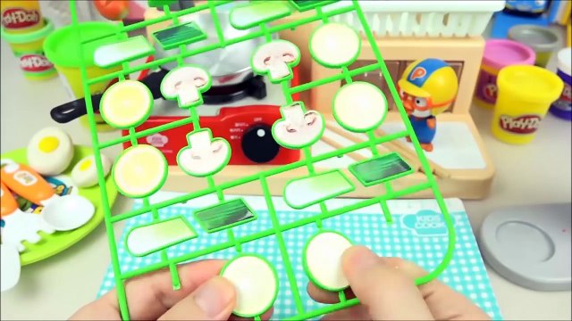 Play Doh noodle spaghetti cooking toy and Kinder Joy Surprise eggs Baby Doll toys