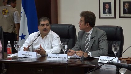 Salvador Nasralla expone su plan de gobierno ante empresarios