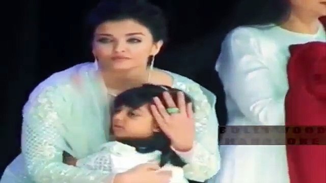 Aishwarya Rai Bachchan Wardrobe Malfunction!